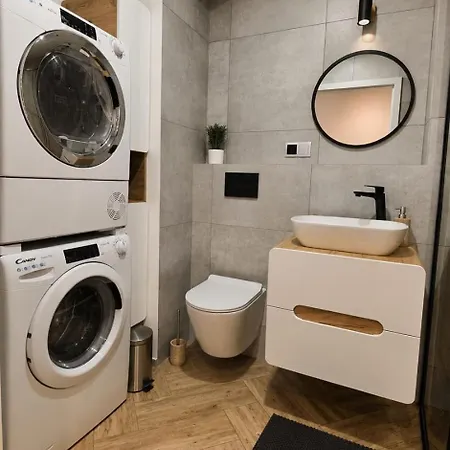 شقة Modern 4-room With Elevator, 3 Balconies كراكوفيا